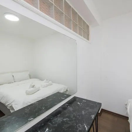 Апартаменты 2br W/ac + Kitchen In Sisli *